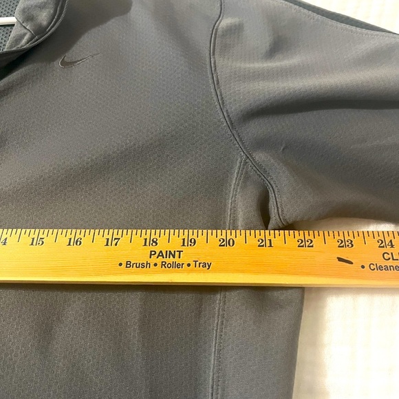 Nike Men's Quarter-Zip Jacket - Large - Picture 5 of 6